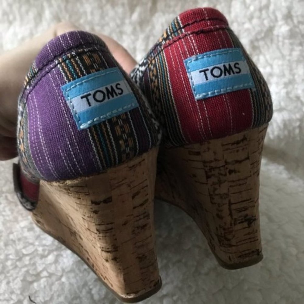 TOMS Open Toe Cork Wedges Canvas Navajo Stripe - Picture 7 of 15